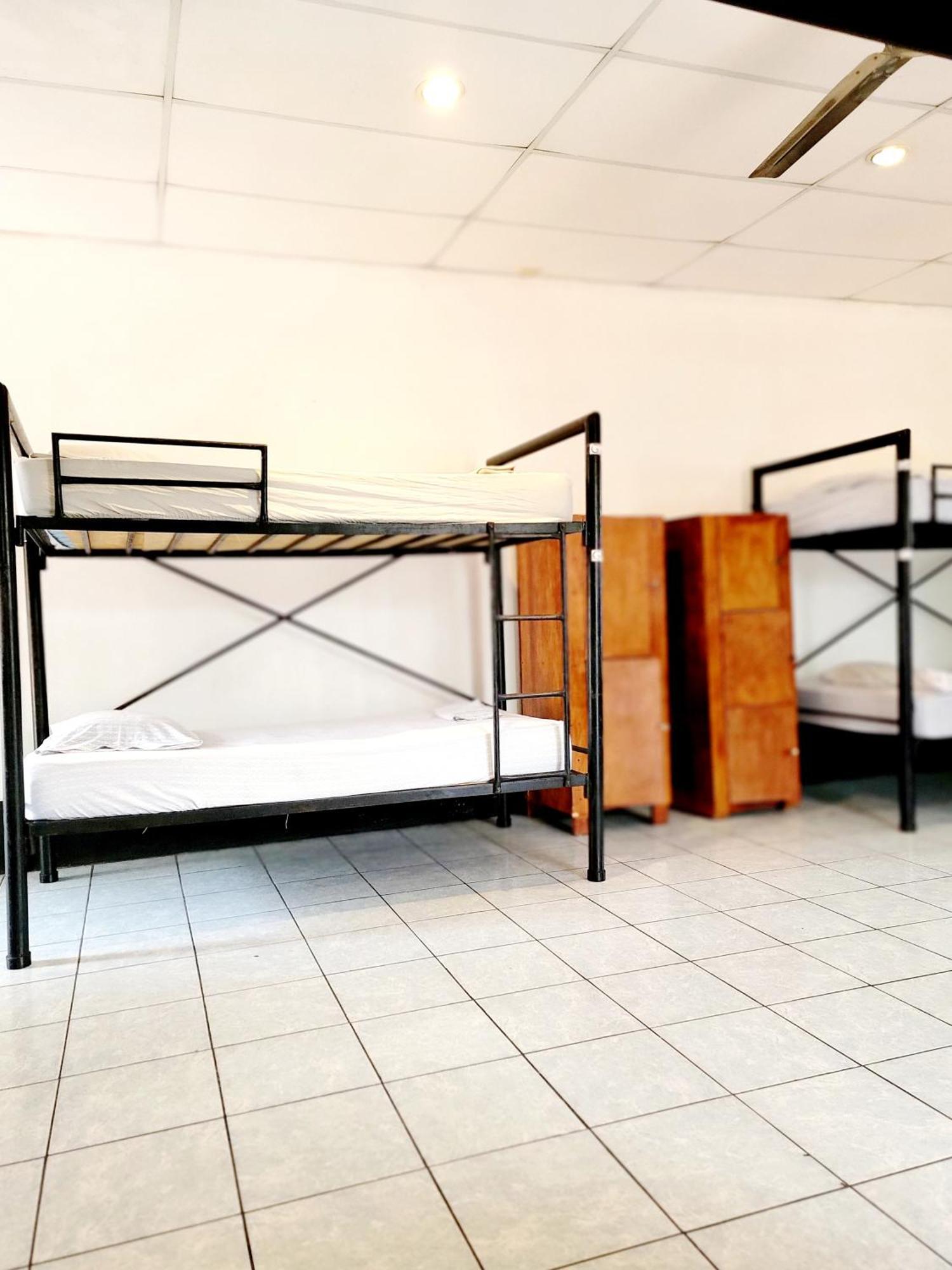 Poco A Poco Hostel *